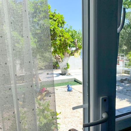 Lacivert Hotel Ayvalik Exterior foto
