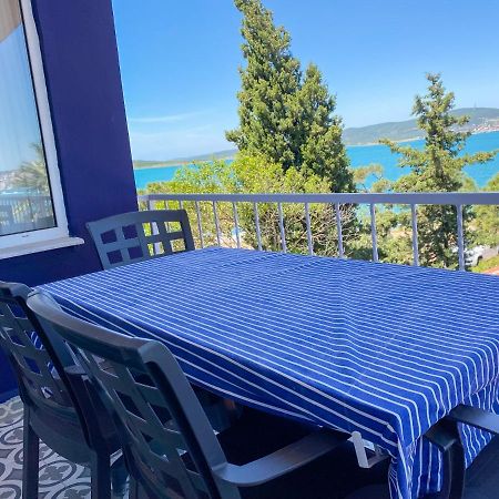 Lacivert Hotel Ayvalik Exterior foto