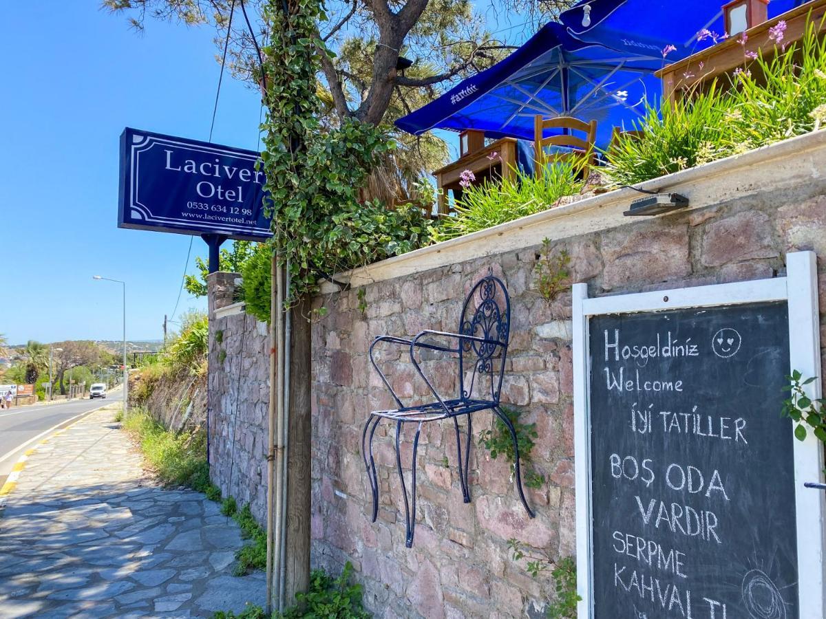 Lacivert Hotel Ayvalik Exterior foto